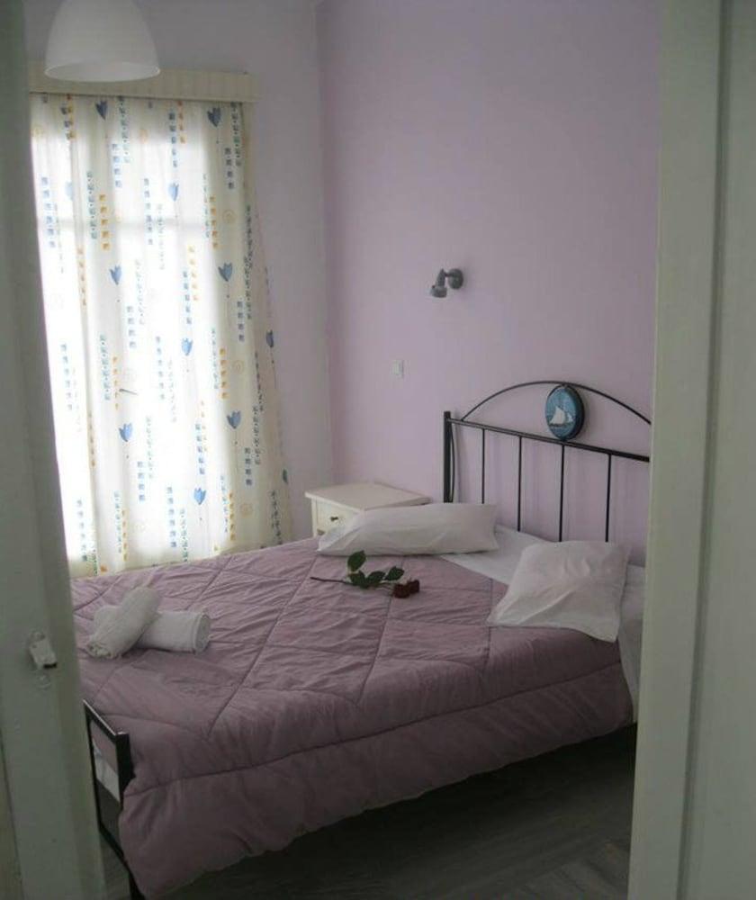 Very-Kokkos Pension 2 Naxos City Bagian luar foto