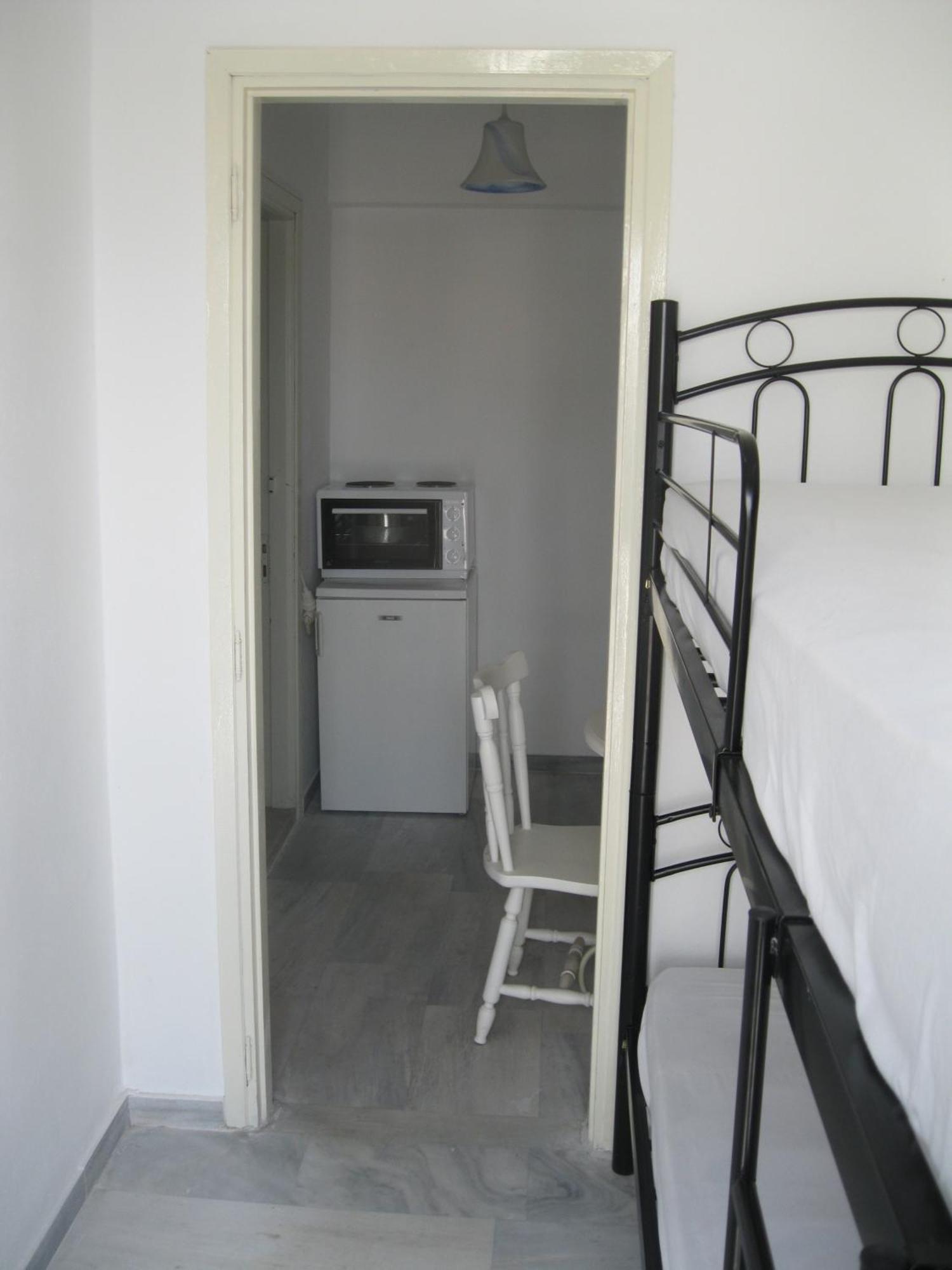 Very-Kokkos Pension 2 Naxos City Ruang foto