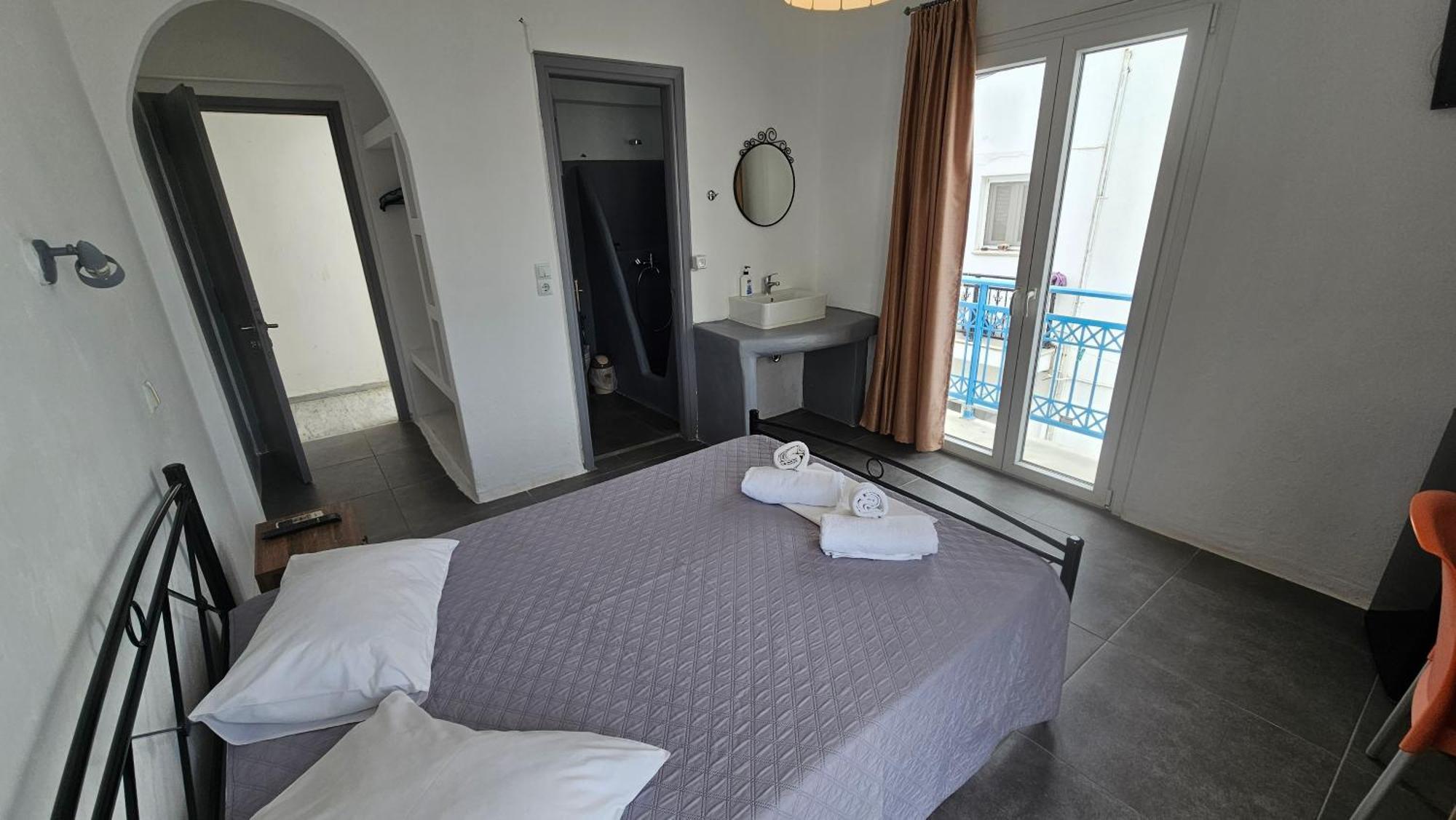 Very-Kokkos Pension 2 Naxos City Bagian luar foto