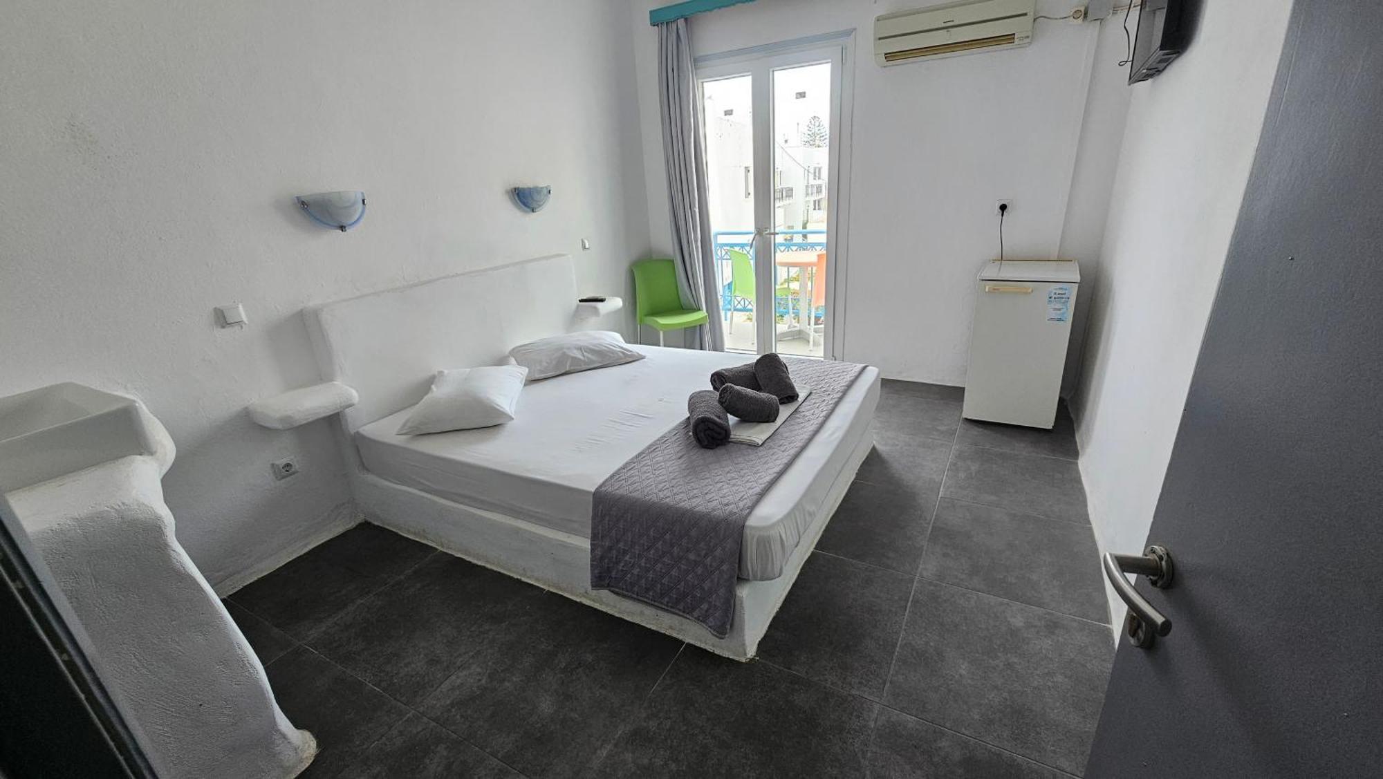 Very-Kokkos Pension 2 Naxos City Bagian luar foto